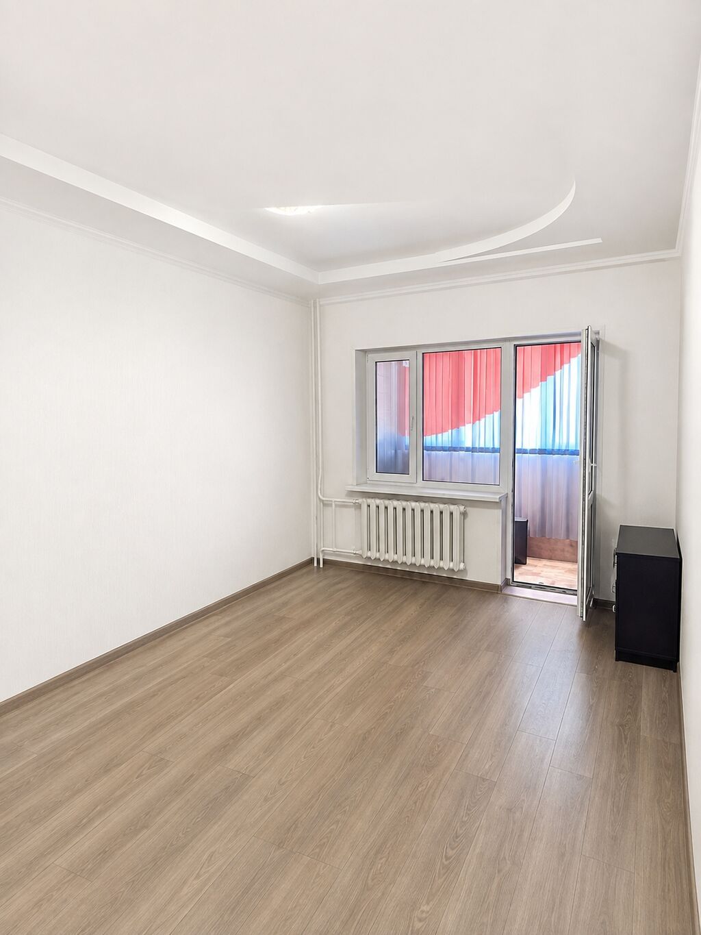 1 комната, 56 м², 12 мкр 107 серия, 4 этаж, Свежий ремонт: фото 5