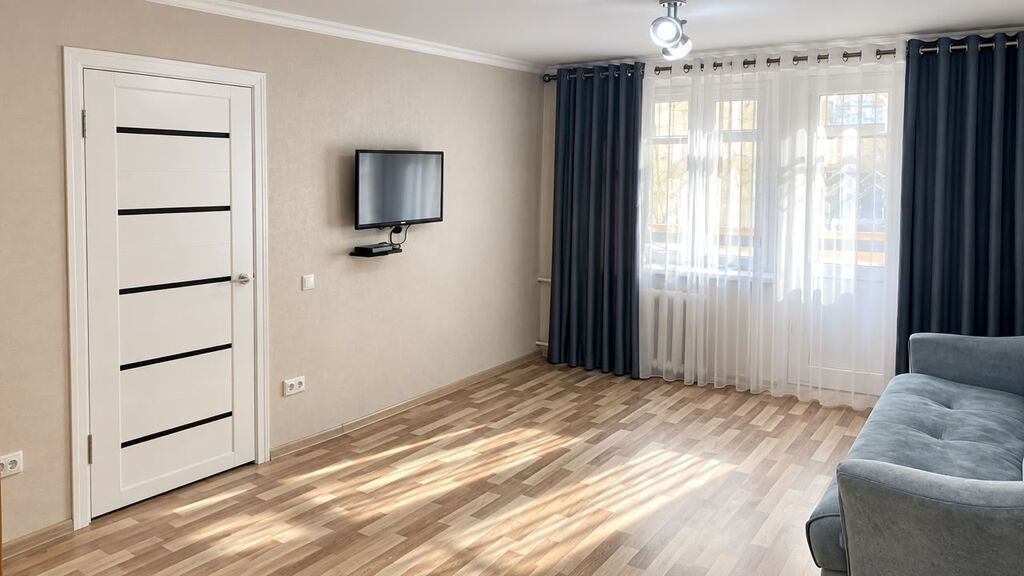 1 комната, 28 м², БГУ Хрущевка, 2 этаж, Евроремонт: фото 3