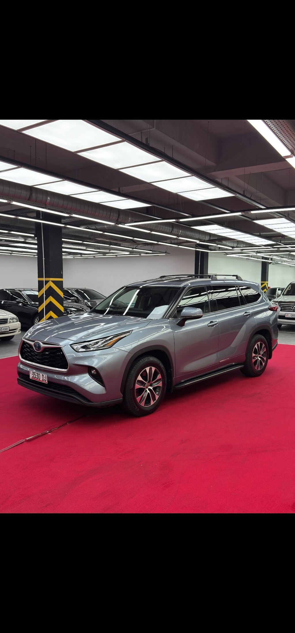 Toyota Highlander: 2022 г., 2.5 л, Автомат, Гибрид, Кроссовер: фото 2