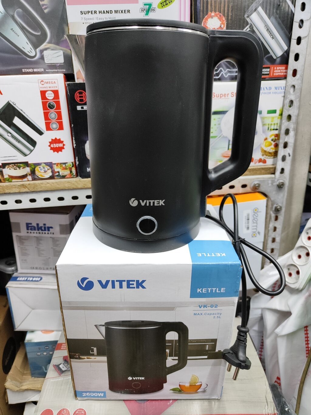 Электрочайник Vitek VK-02 Объем 2.5л Пластиковый: 999 KGS ...