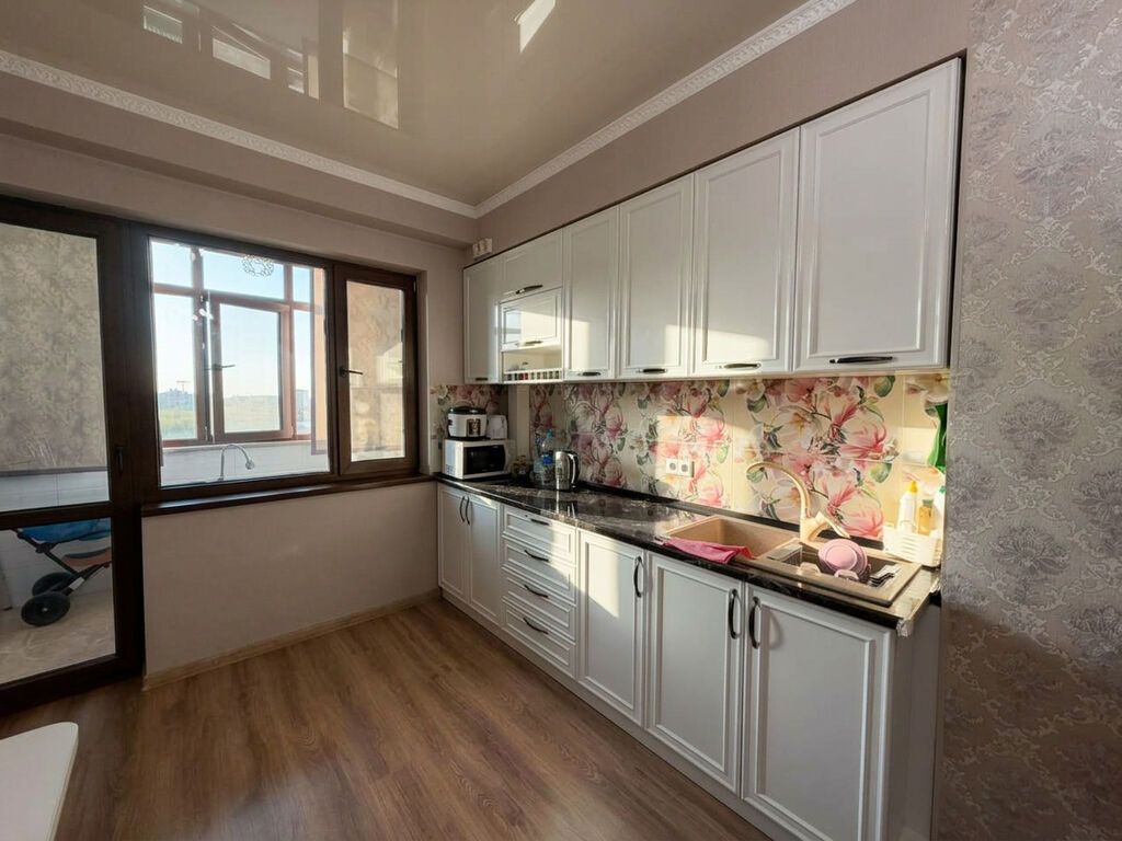 3 комнаты, 123 м², 5 мкр Элитка, 6 этаж, Евроремонт: фото 4