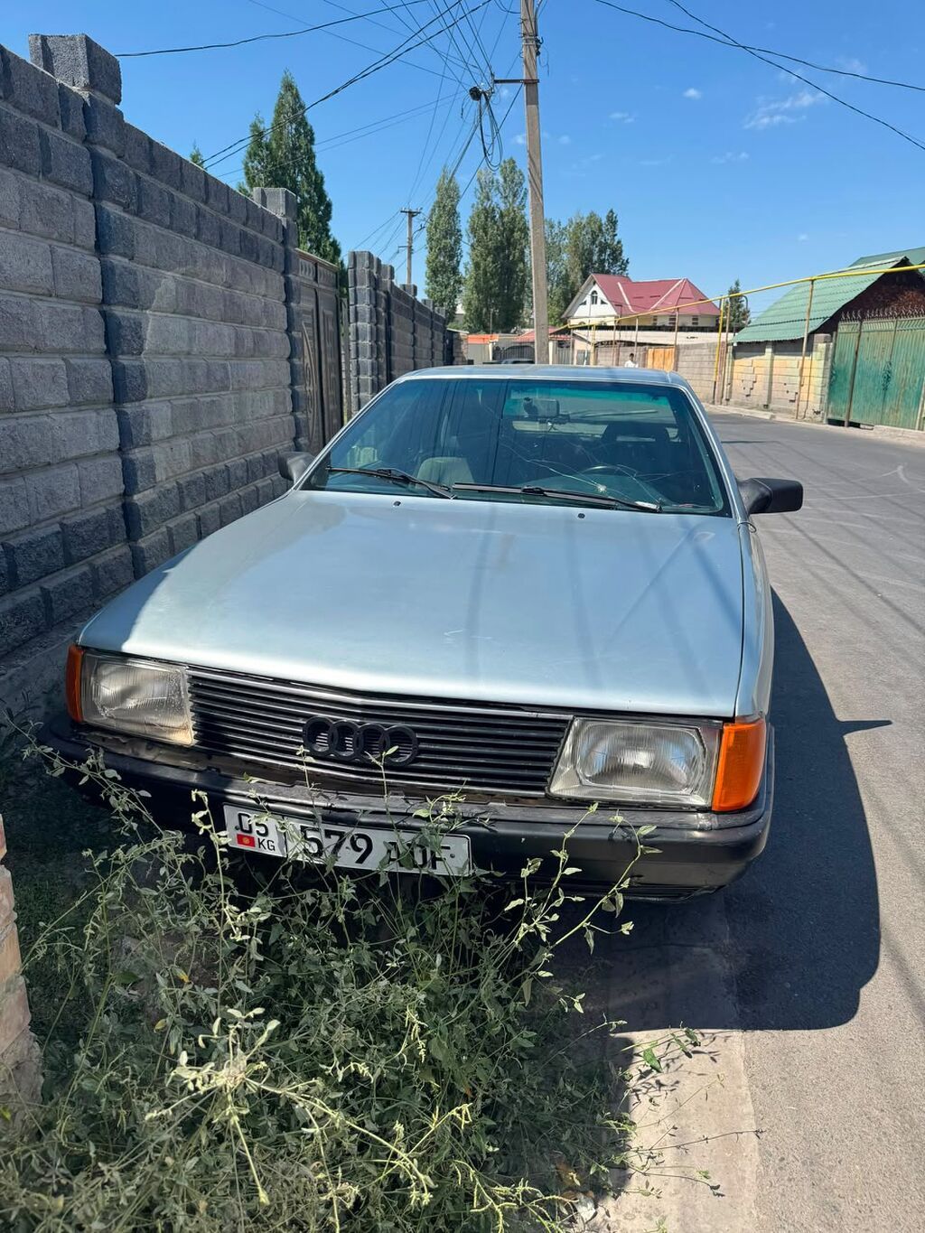 Audi 100: 1990 г., 2.3 л, Механика, Бензин, Универсал: фото 4
