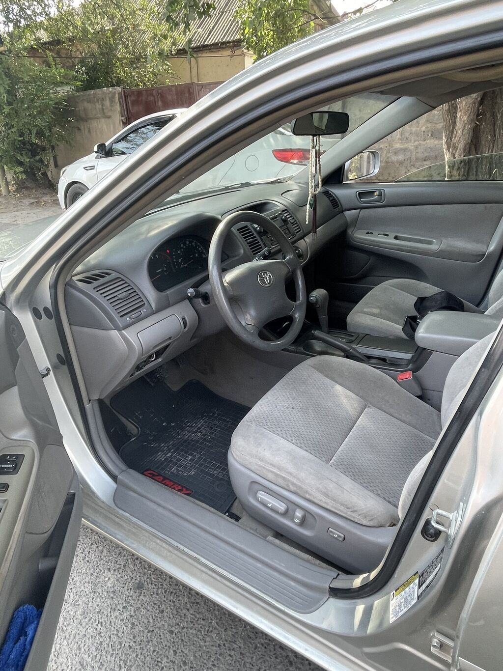 Toyota Camry: 2004 г., 2.4 л, Автомат, Бензин, Седан: фото 6