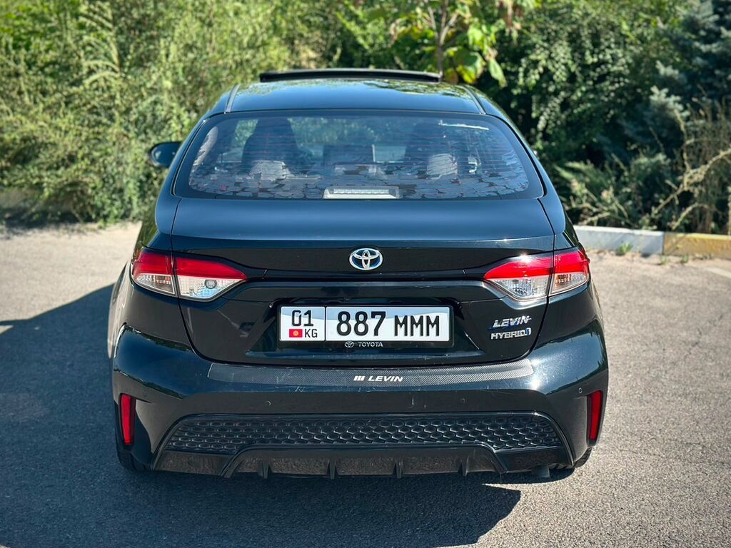 Продам Toyota Levin 2021, гибрид, 1.8 л: фото 4
