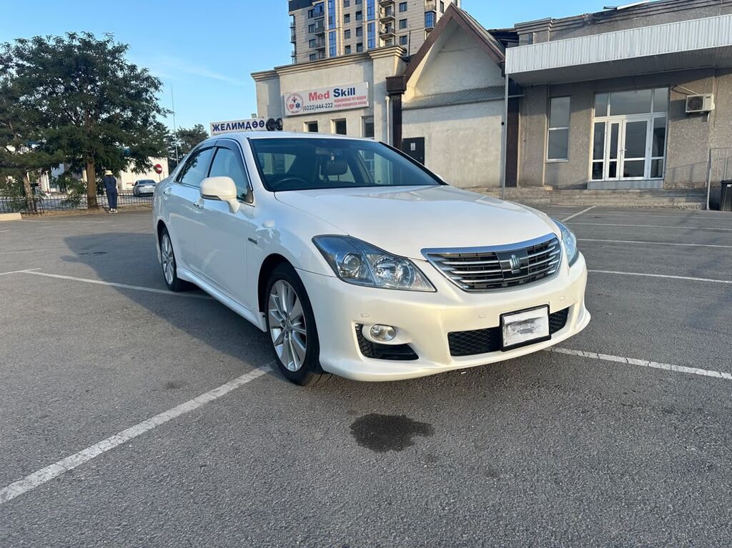 Toyota Crown: 2009 г., 3.5 л, Автомат, Гибрид, Седан: фото 2