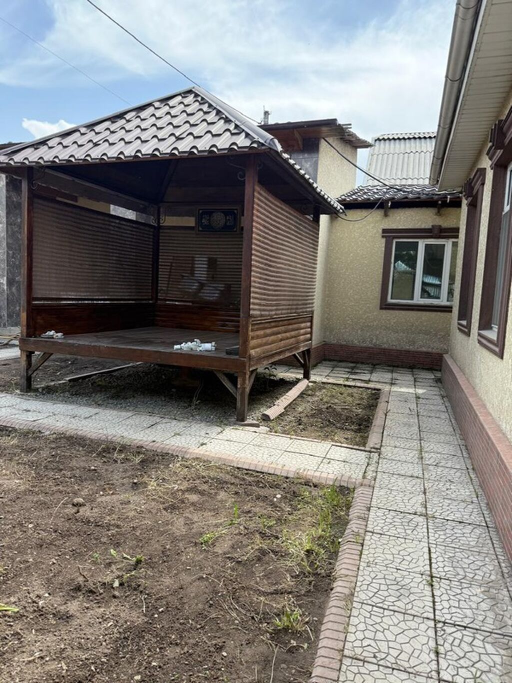 Продаётся просторный частный дом с большим двором и навесом. Широкая: фото 4