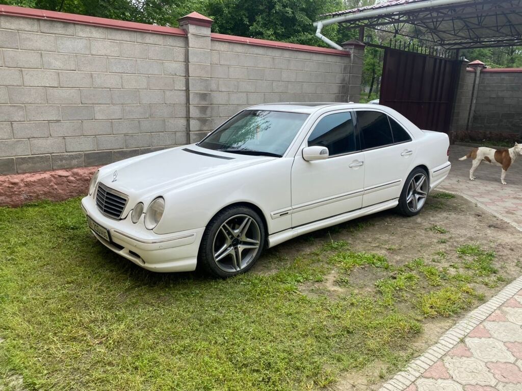 Mercedes-Benz E-Class: 2001 г., 3.2 л, Автомат, Бензин: фото 4