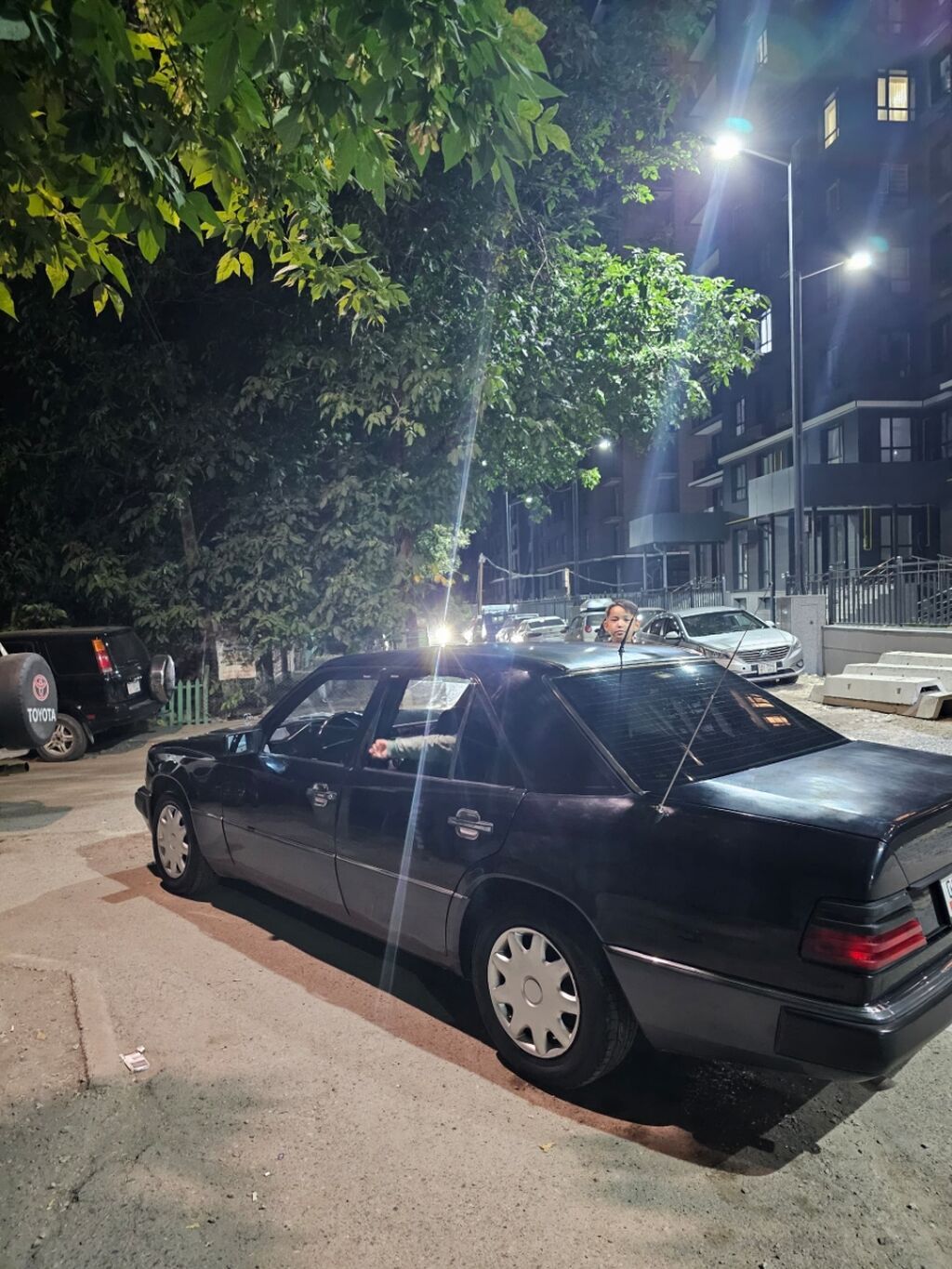 Mercedes-Benz W124: 1992 г., 2.3 л, Автомат, Бензин, Седан: фото 4