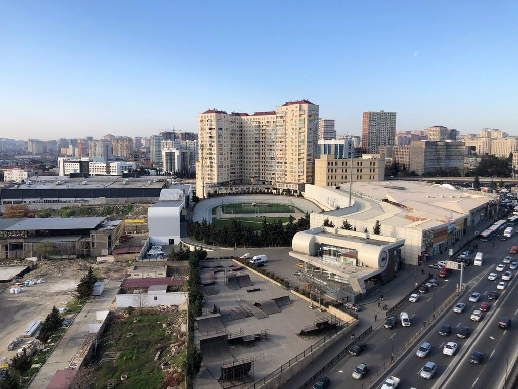 3 otaqlı, Yeni tikili, 135 kv. m