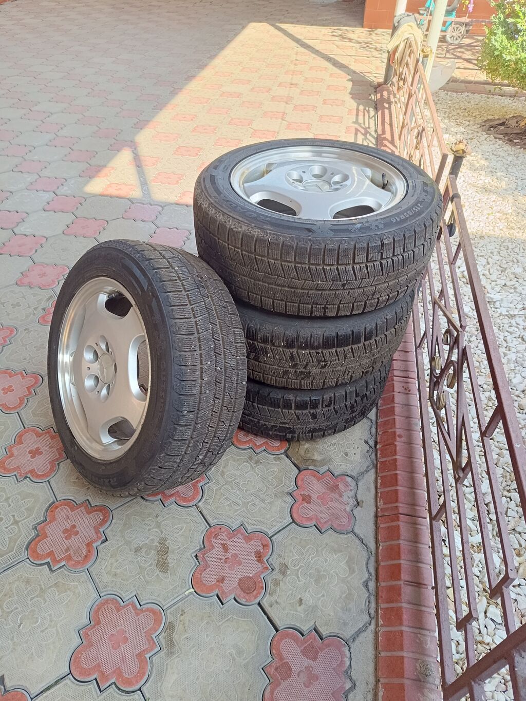 Колеса в сборе 215 / 55 / R 16, Всесезонная, Новый, Комплект, Легковые, Литые, отверстий - 6: фото 3