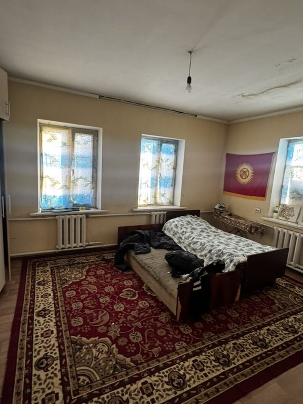 4 комнаты, 100 м², 45 соток, Бишкек, Западный (новый) автовокзал Собственник
