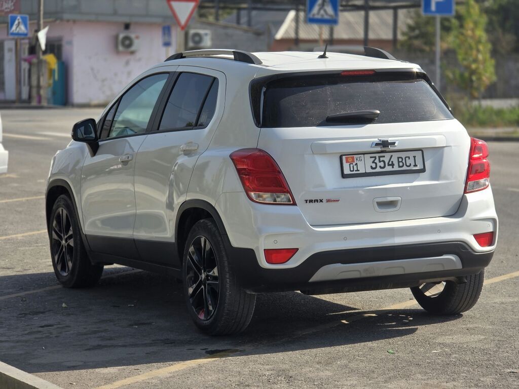 Chevrolet Trax: 2021 г., 1.4 л, Автомат, Бензин, Кроссовер: фото 4