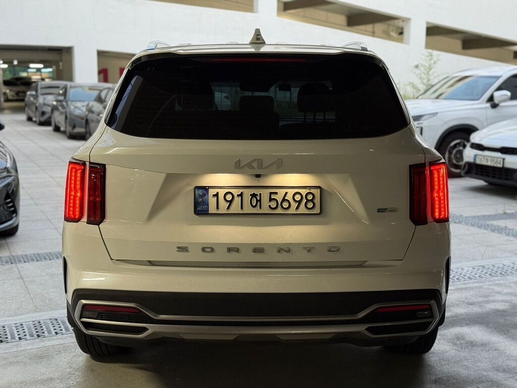Kia Sorento: 2022 г., 1.6 л, Автомат, Гибрид, Кроссовер: фото 5