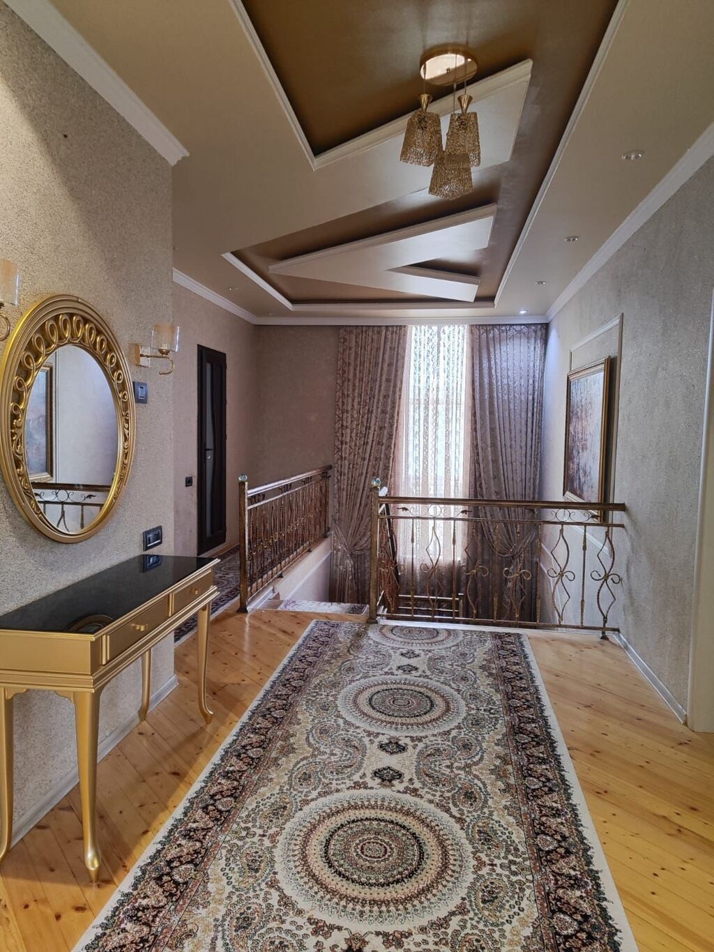 Sarayda 6 otaqlı həyət evi satılır, 350 m², 280 000 AZN, şəkil 3 / 12
