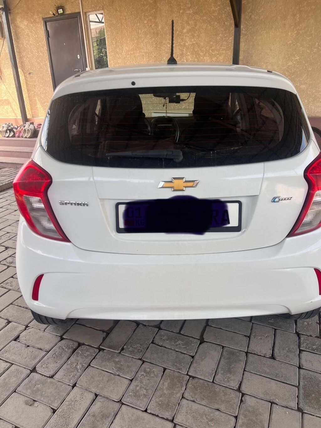 Chevrolet Spark: 2017 г., Бензин, Хэтчбэк: фото 3