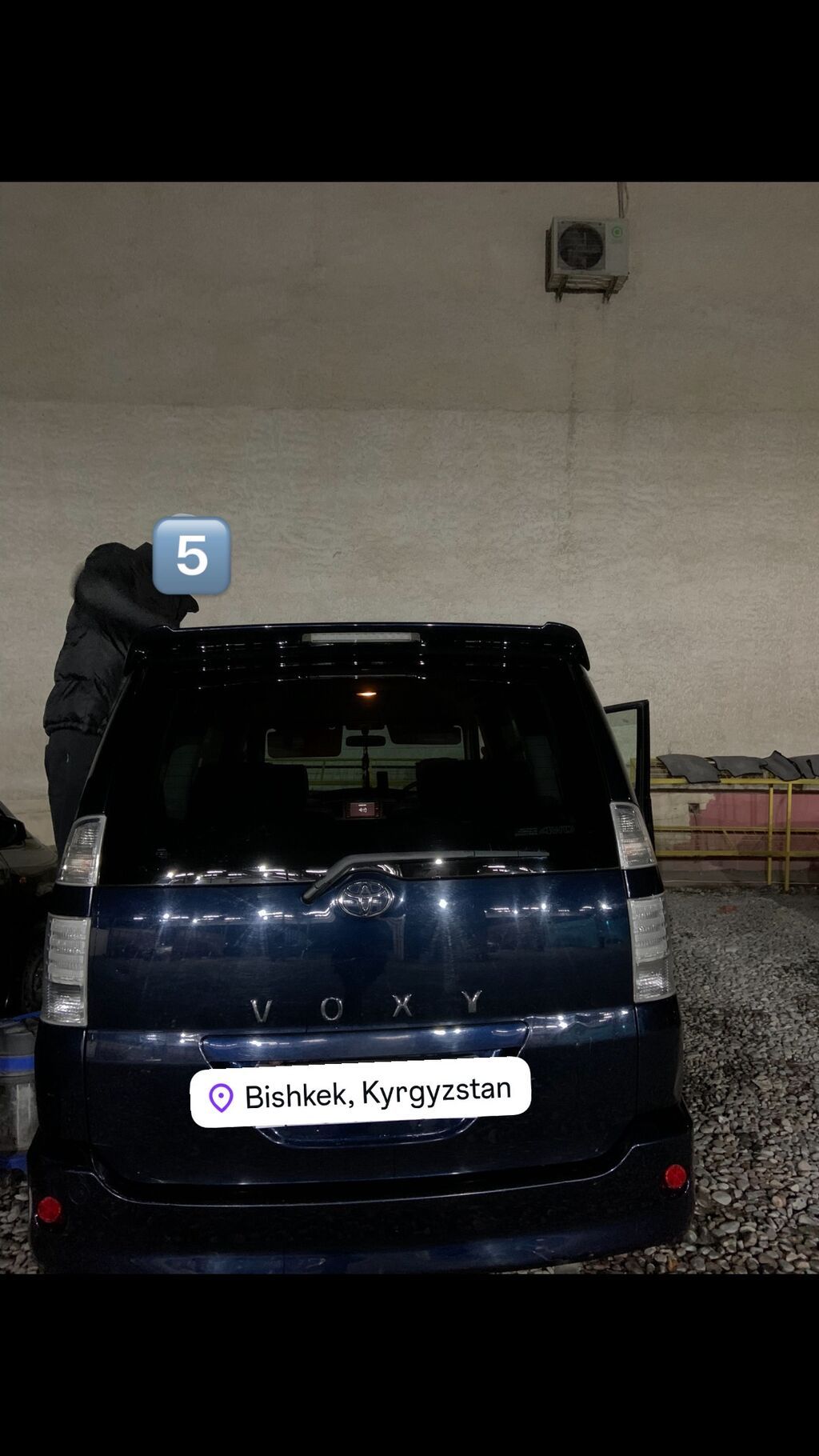 Toyota Voxy: 2004 г., 2 л, Вариатор, Бензин, Минивэн: фото 2