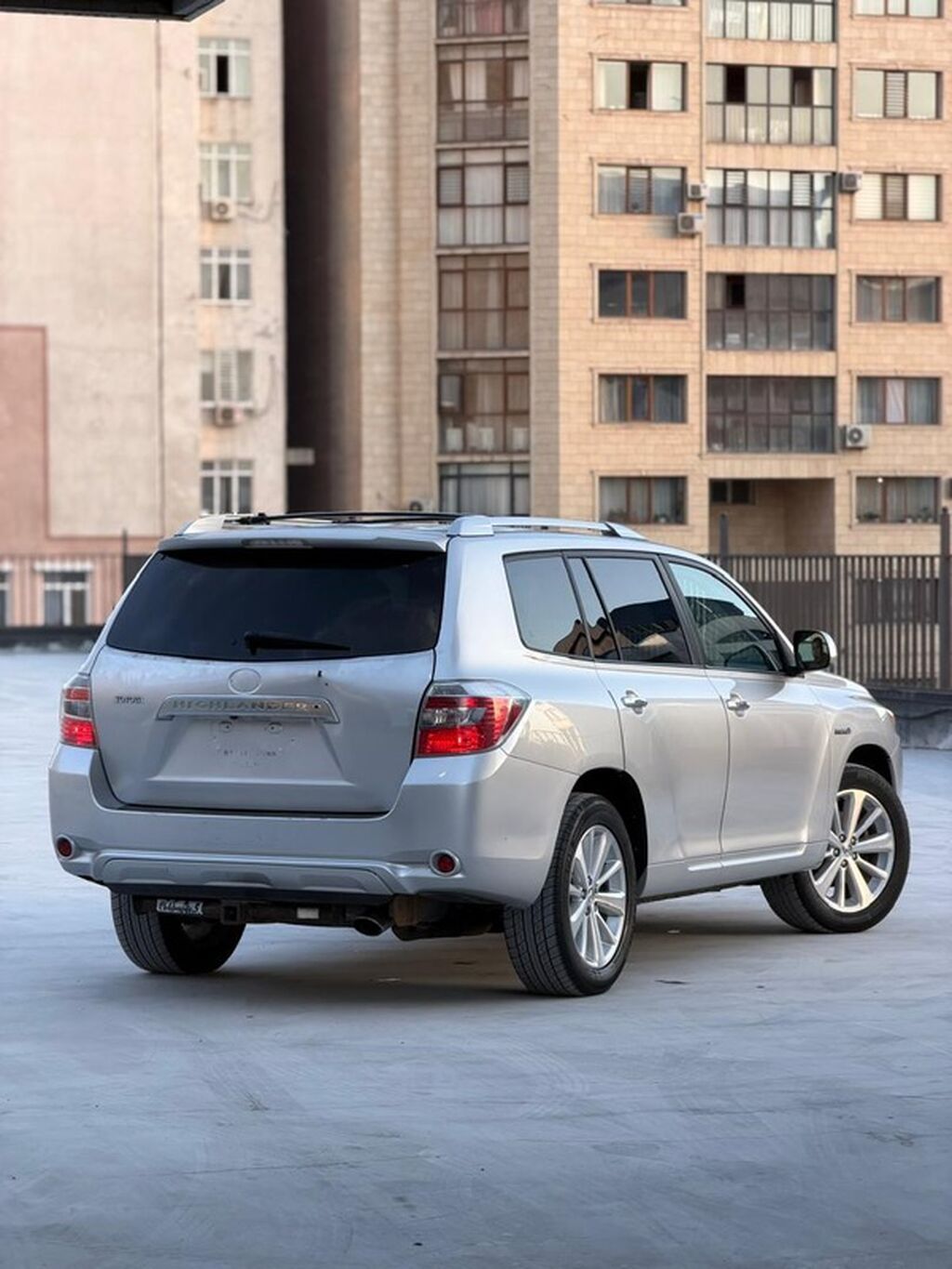 Toyota Highlander: 2010 г., Кроссовер: фото 3