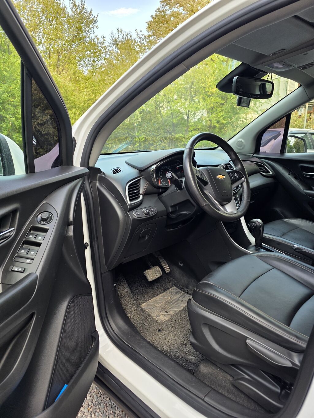 Chevrolet Trax: 2021 г., 1.4 л, Автомат, Бензин, Кроссовер: фото 6