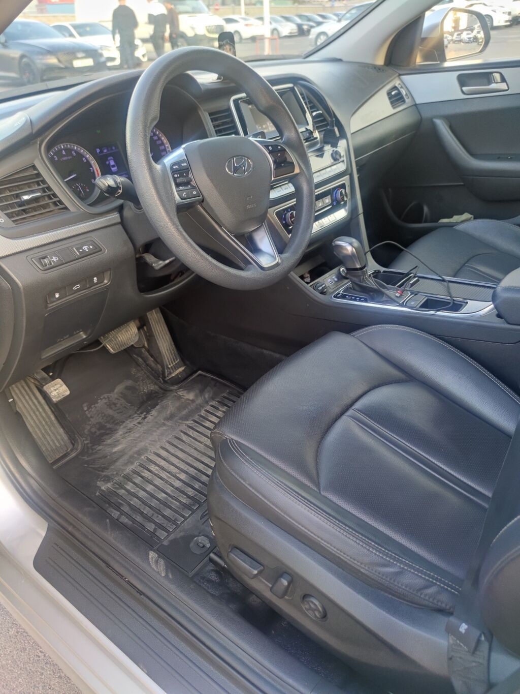 Hyundai Sonata: 2021 г., 2 л, Автомат, Газ, Седан: фото 5