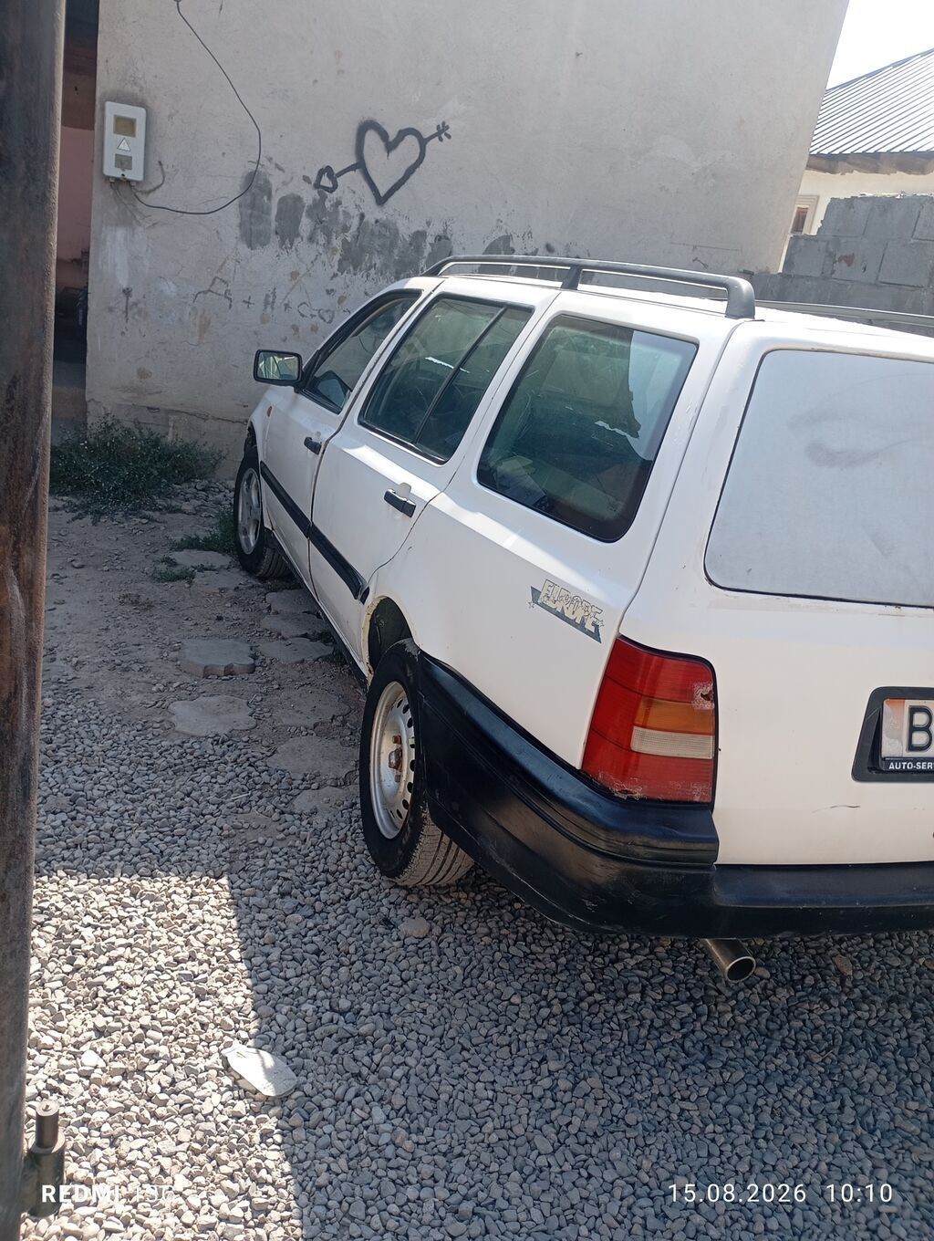Volkswagen Gol: 1995 г., 1.8 л, Механика, Универсал: фото 2