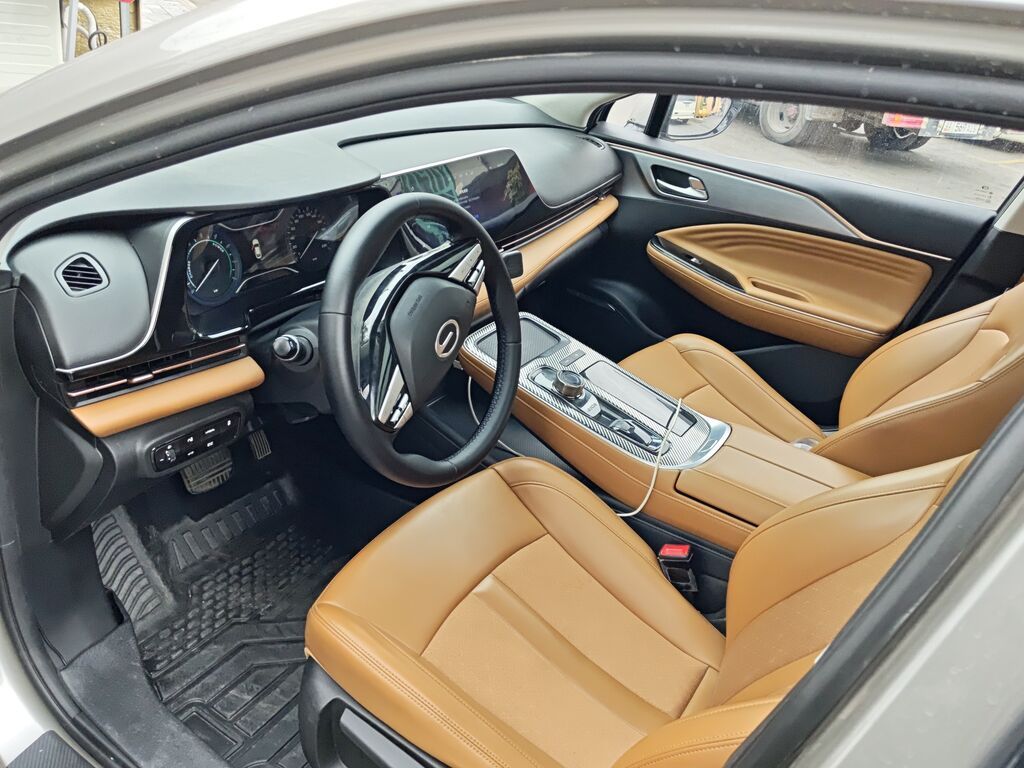 GAC Aion S (электроседан) срочно торг у копота 11000$ - Кузов: фото 4