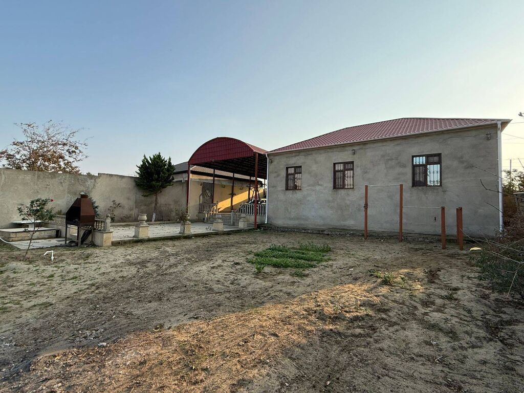 Sumqayıt, 120 kv. m, 4 otaqlı, Hovuzsuz, Kombi, Qaz, İşıq