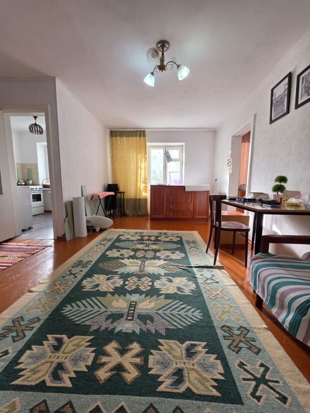3 комнаты, 56 м², 9 мкр Хрущевка, 3 этаж: фото 1