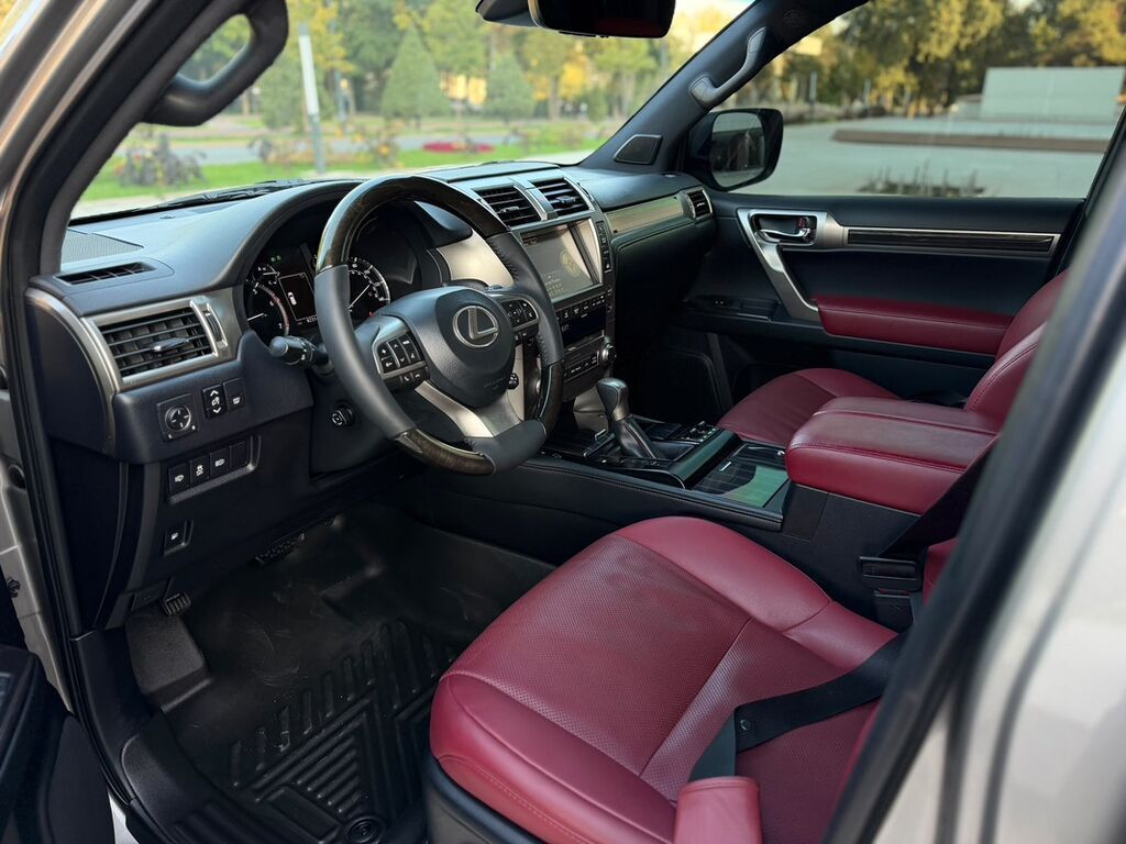 Lexus GX: 2020 г., 4.6 л, Автомат, Бензин, Внедорожник: фото 6
