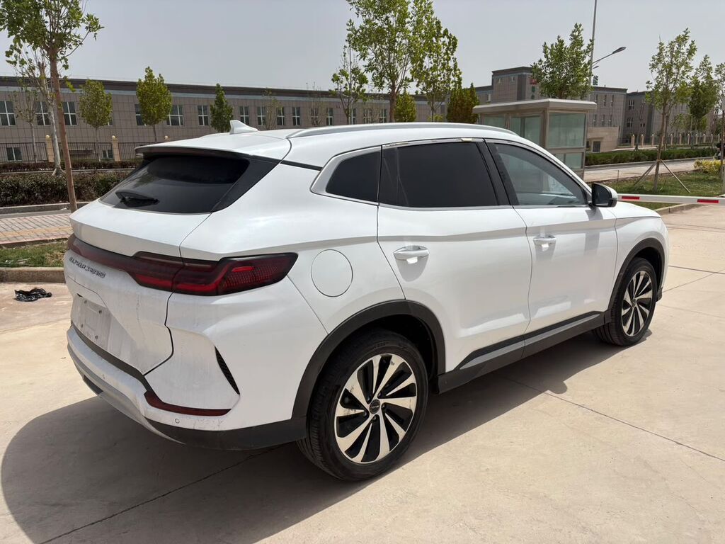 BYD Song Plus: 2023 г., 0.1 л, Автомат, Электромобиль, Кроссовер: фото 8