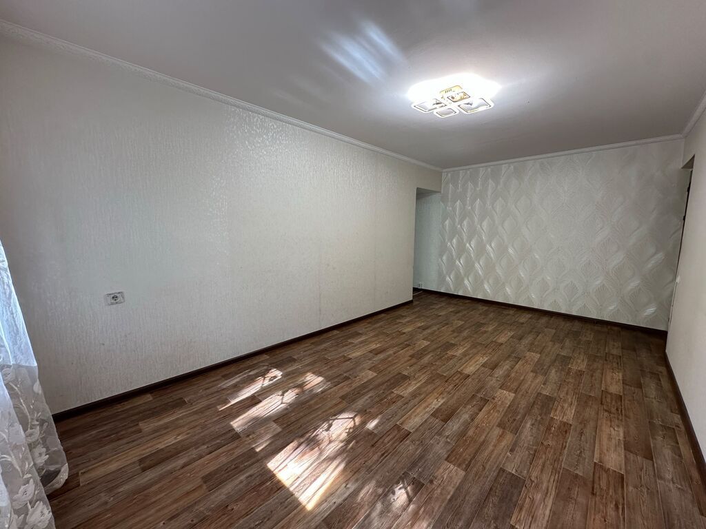 2 комнаты, 43 м², Молодая Гвардия 104 серия, 1 этаж, Косметический ремонт: фото 2