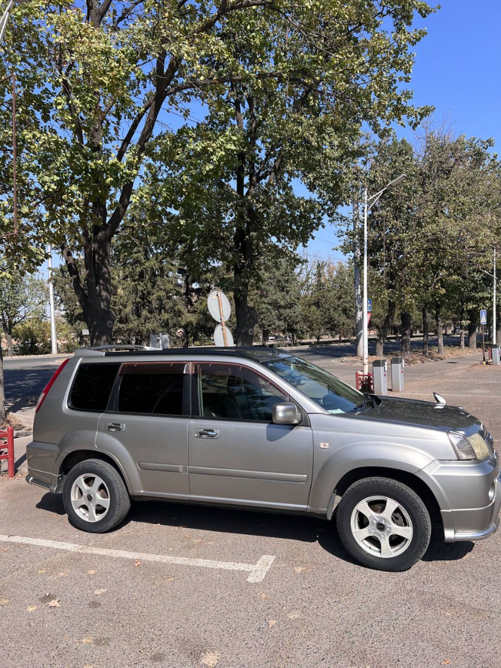 Nissan X-Trail: 2003 г., 2 л, Автомат, Бензин, Кроссовер: фото 2