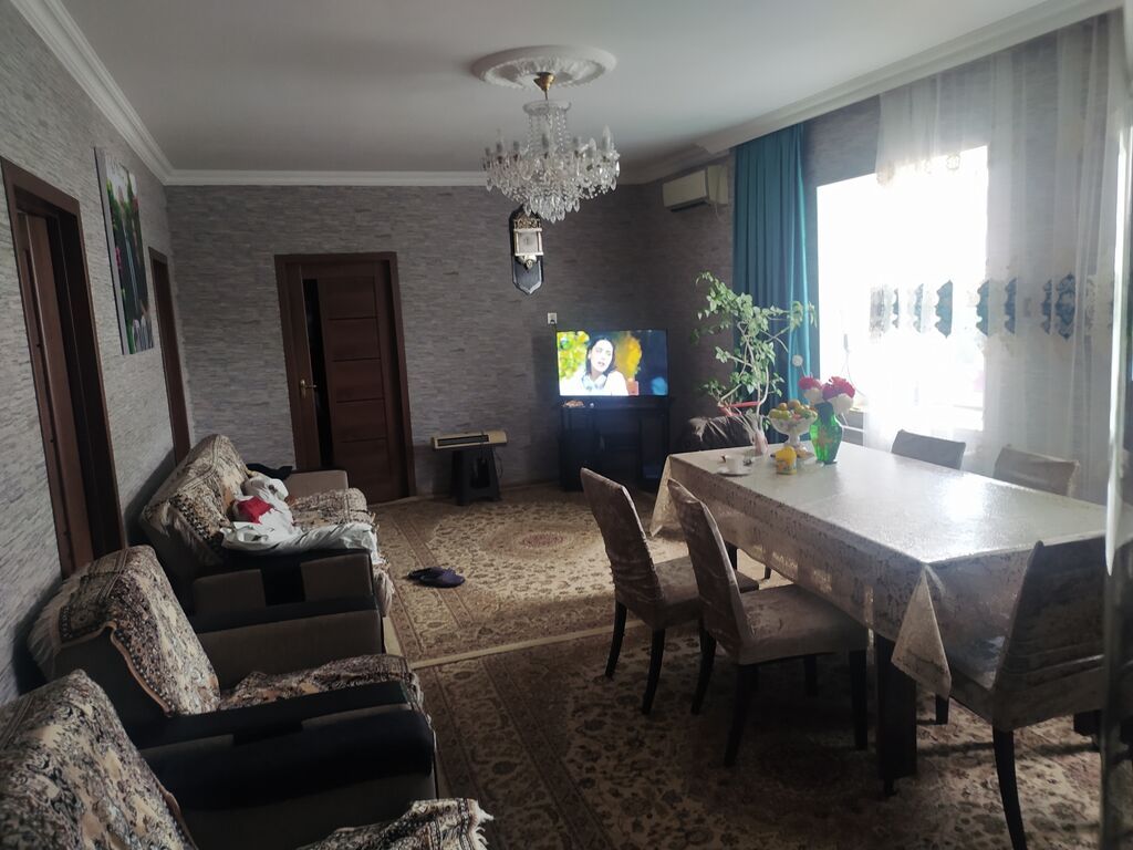 4 otaqlı, 135 kv. m, Kredit yoxdur, Yeni təmirli