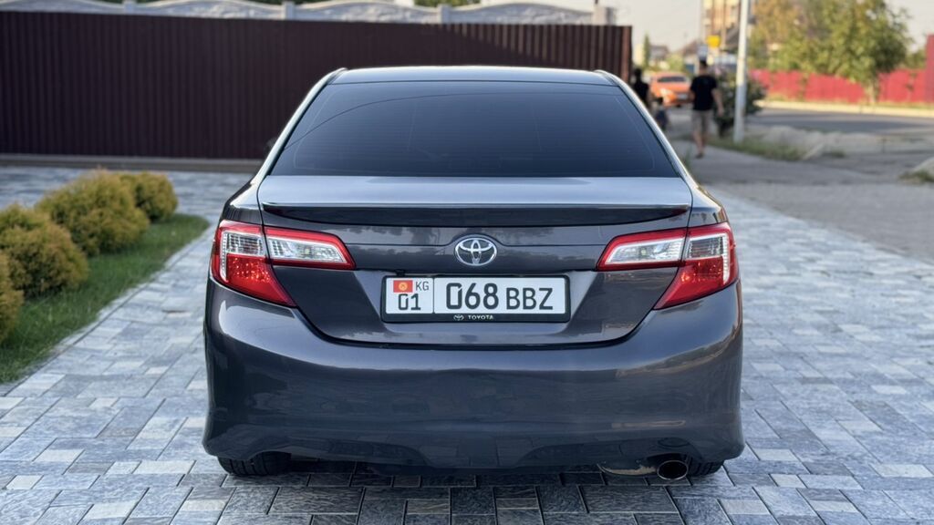 Toyota Camry: 2014 г., 2.5 л, Автомат, Бензин, Седан: фото 3