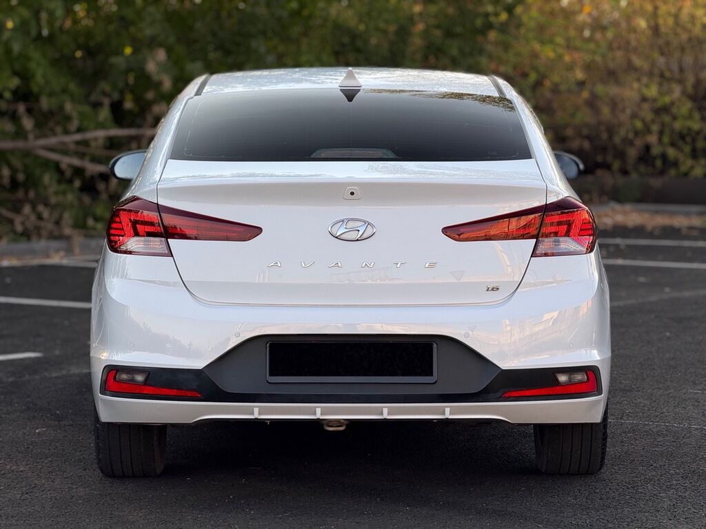 Hyundai Avante: 2019 г., 1.6 л, Вариатор, Бензин, Седан: фото 4