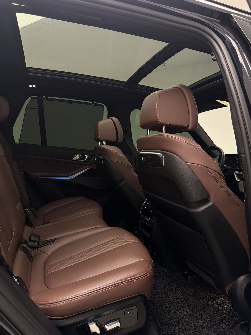 BMW X5: 2023 г., 3 л, Автомат, Бензин, Кроссовер: фото 8