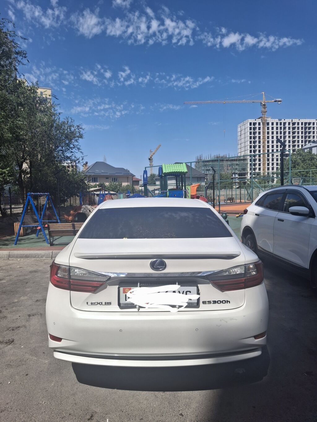 Lexus ES: 2016 г., 2.5 л, Автомат, Гибрид, Седан: фото 2