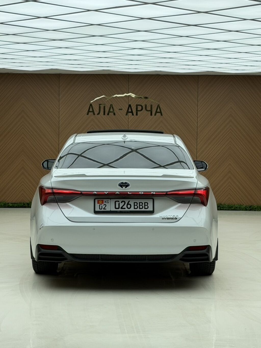 Toyota Avalon: 2019 г., 2.5 л, Вариатор, Гибрид, Седан: фото 7