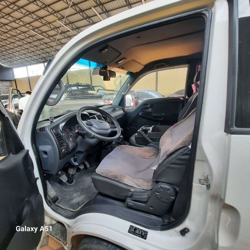Продаю Kia Bongo III 2019 год Длинный борт, 1,5 тонна Пробег: 97,509: фото 7