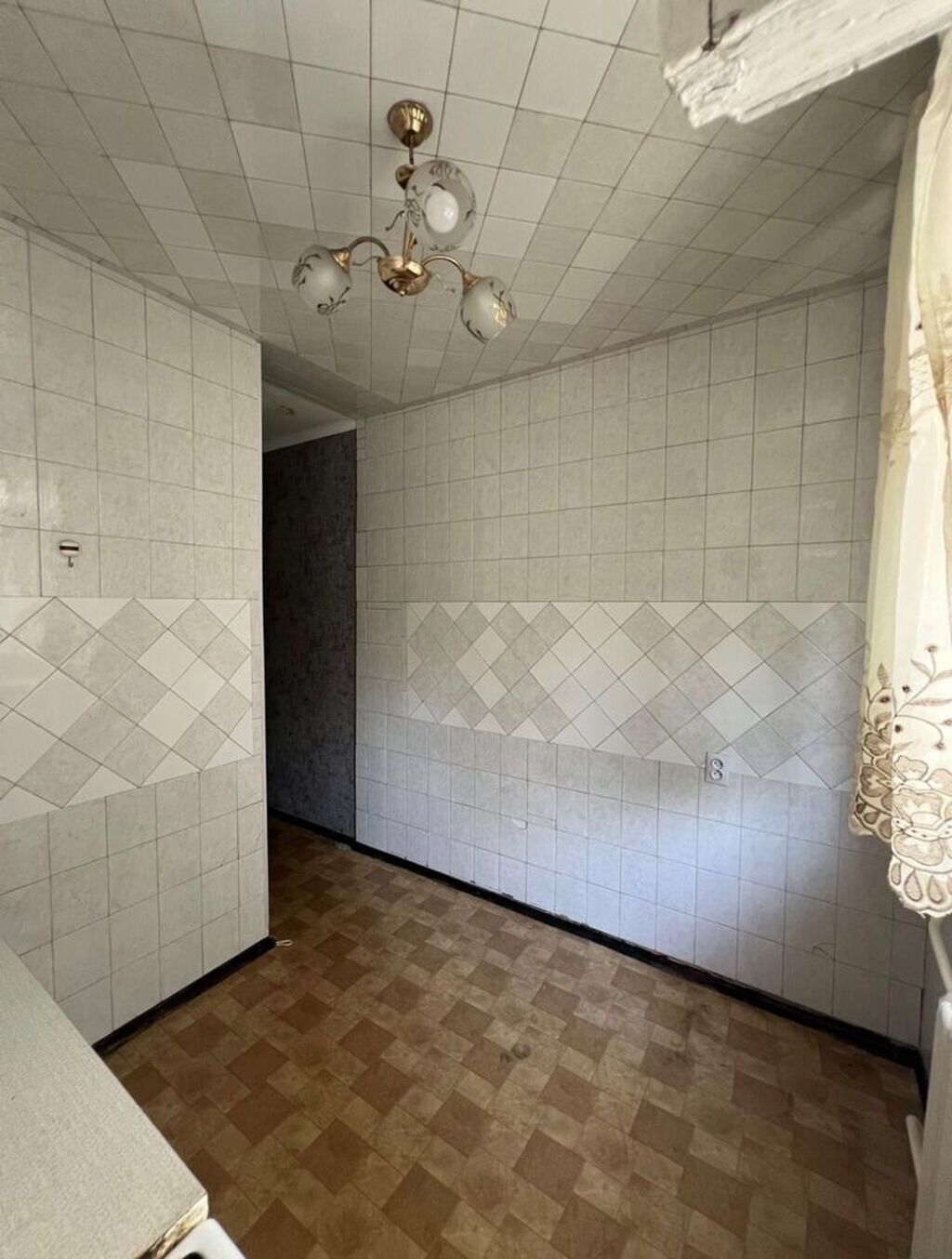 1 комната, 38 м², 4 мкр 104 серия, 2 этаж, Косметический ремонт: фото 5