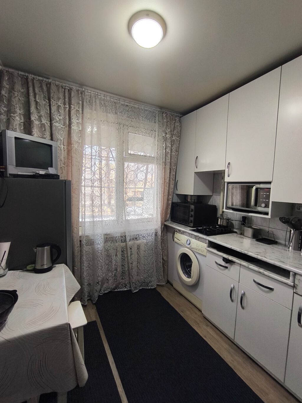 3 комнаты, 59 м², Молодая Гвардия 104 серия, 1 этаж: фото 2