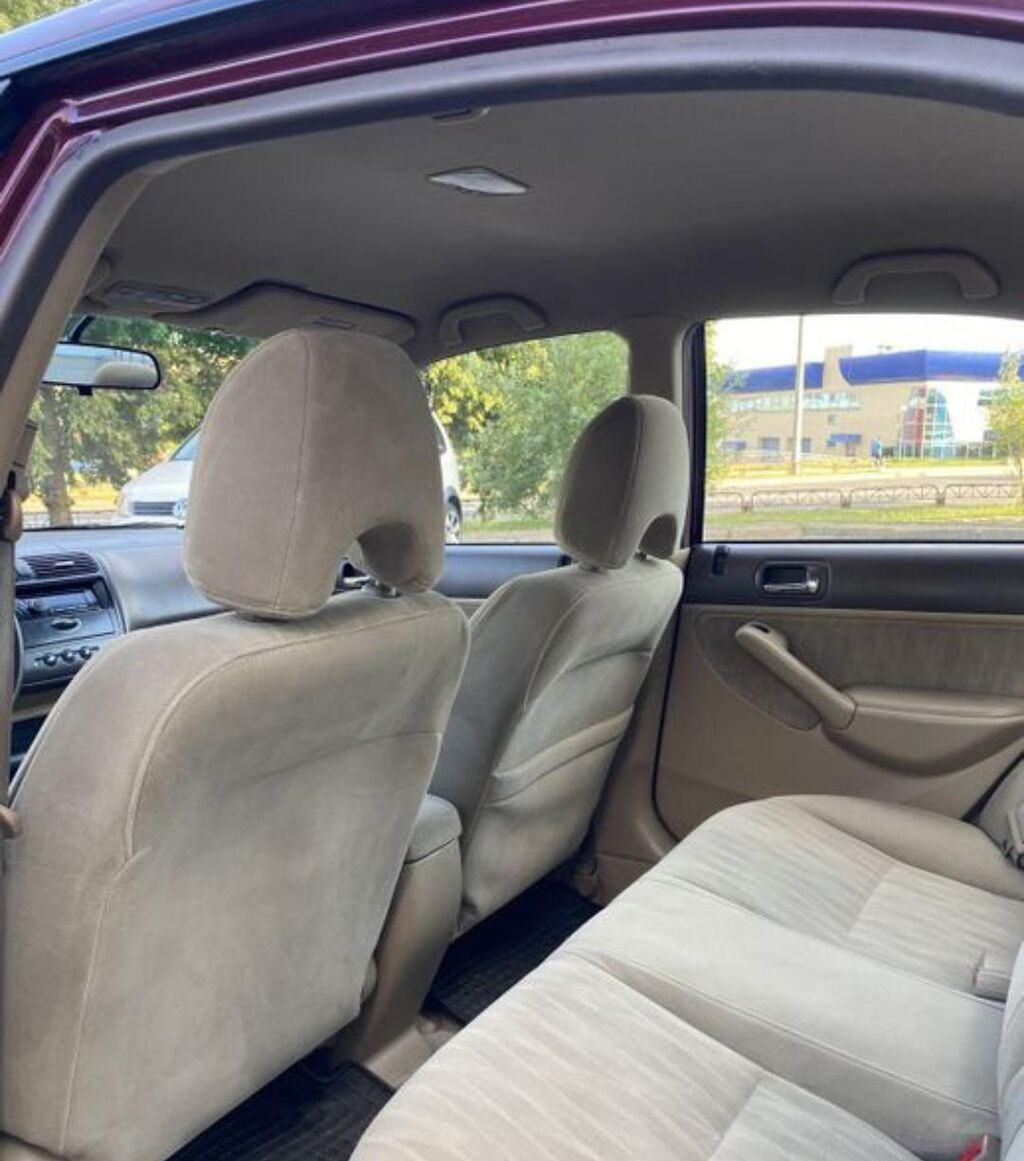 Honda Civic: 2003 г., 1.7 л, Механика, Бензин, Седан: фото 5