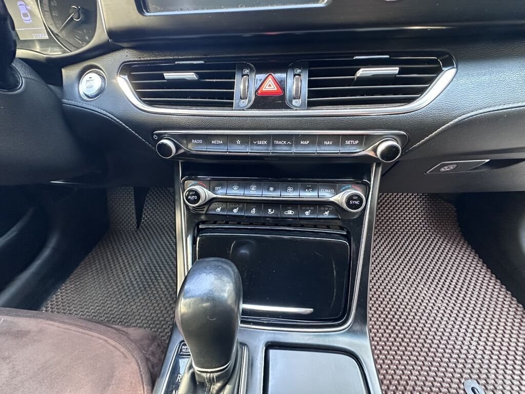 Hyundai Grandeur: 2019 г., 3 л, Автомат, Газ, Седан: фото 8