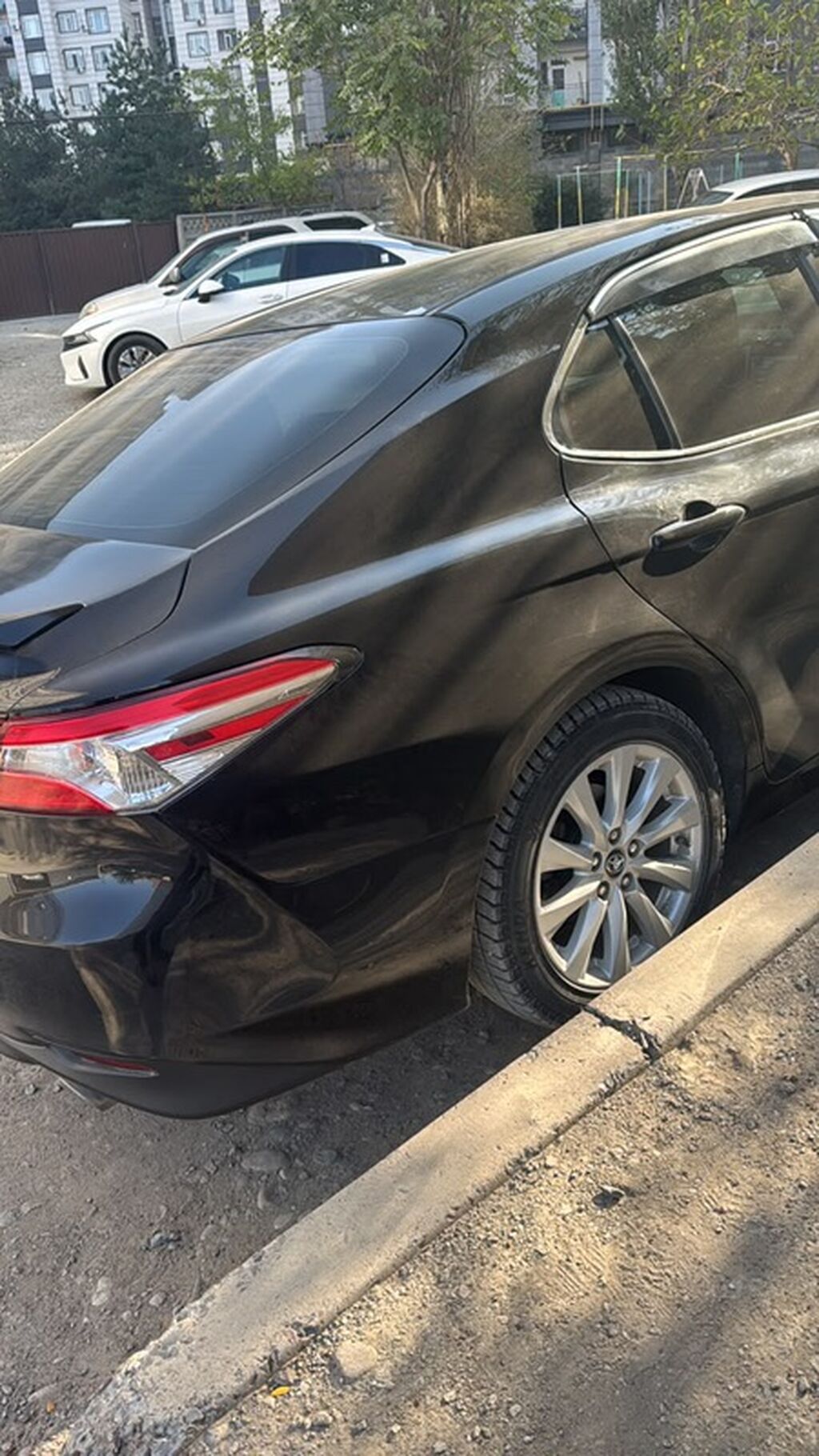 Toyota Camry: 2018 г., 2.5 л, Автомат, Бензин, Седан: фото 4
