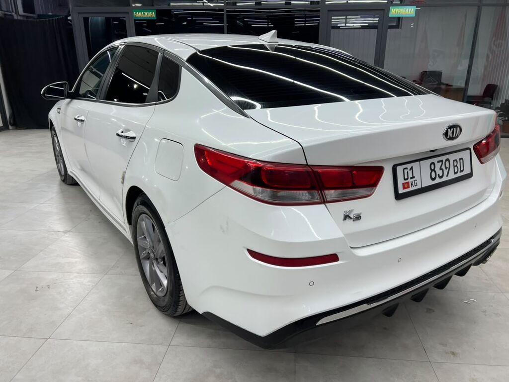 Kia K5: 2018 г., 2 л, Автомат, Бензин, Седан: фото 3