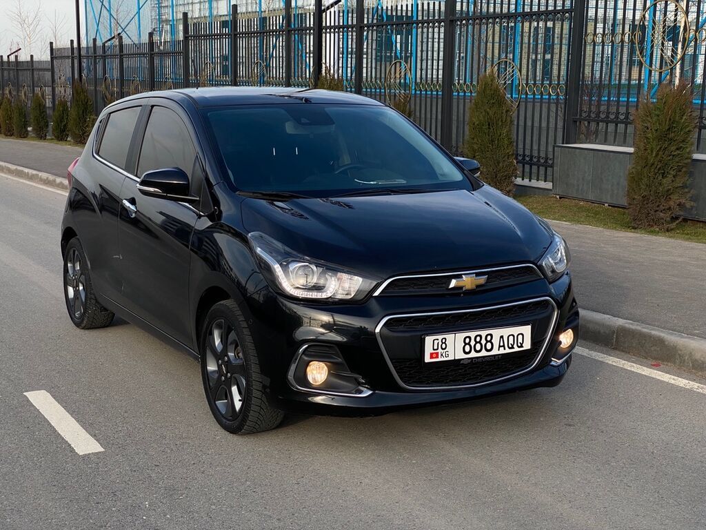 Chevrolet Spark: 2016 г., 1 л, Вариатор, Бензин, Хэтчбэк: фото 2