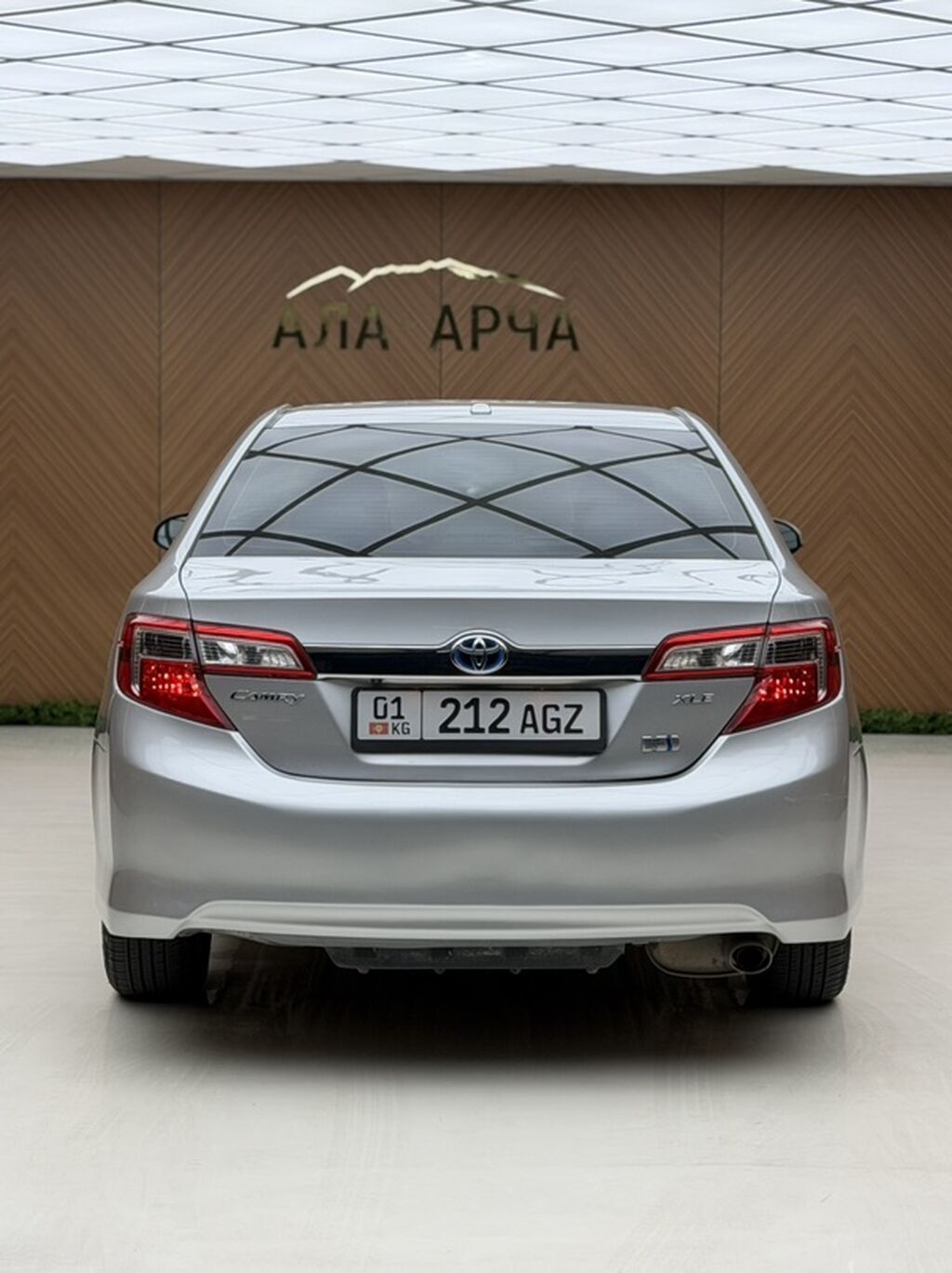 Toyota Camry: 2012 г., 2.5 л, Вариатор, Гибрид, Седан: фото 4