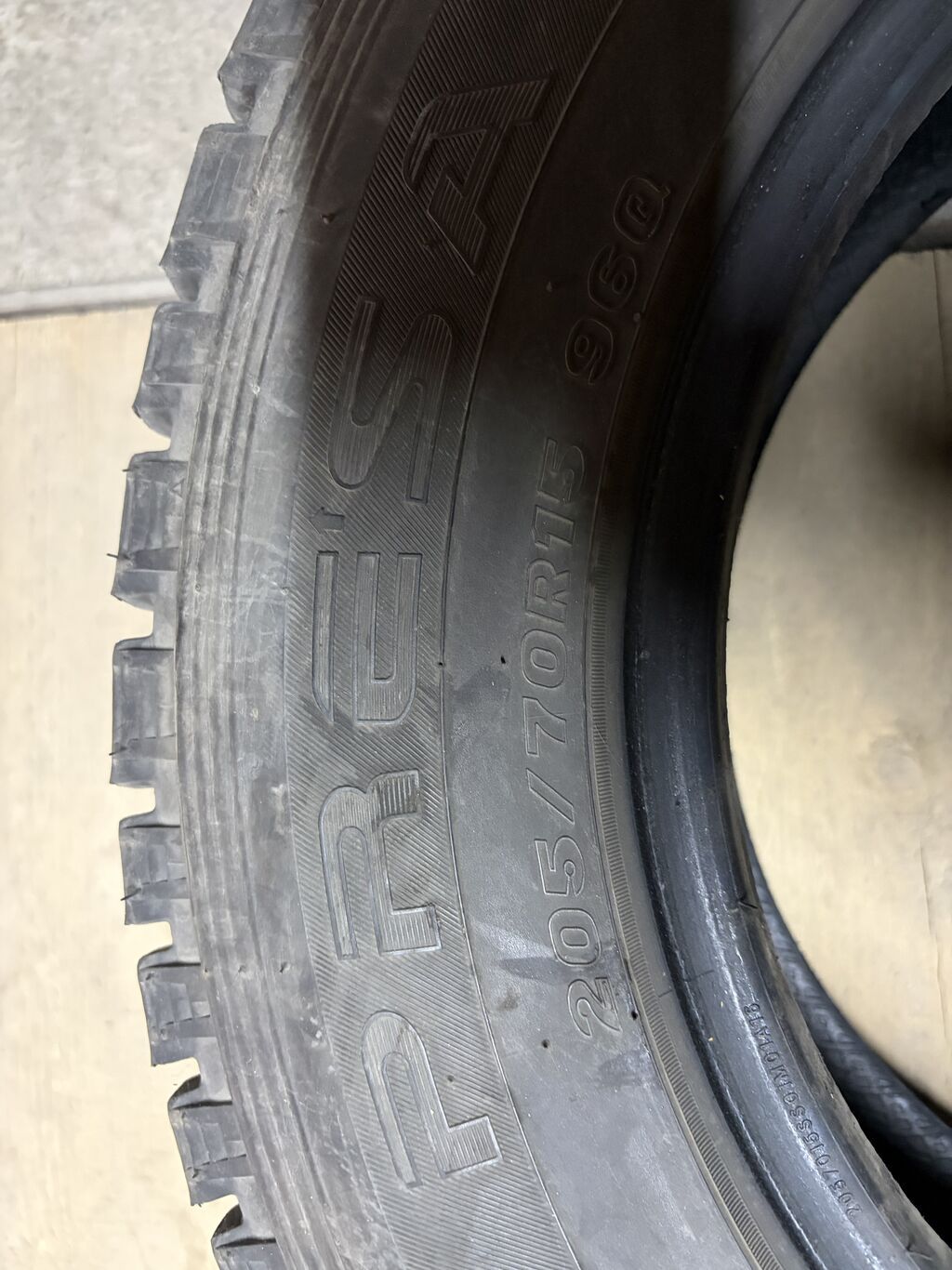 Продаю 4 шины MAXXIS 205/70 R15 комплектом. Бренд: MAXXIS Размер: фото 3