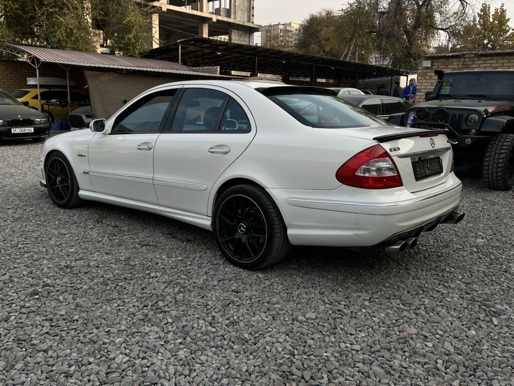 Mercedes-Benz E-Class: 2003 г., 5.5 л, Автомат, Бензин, Седан: фото 6