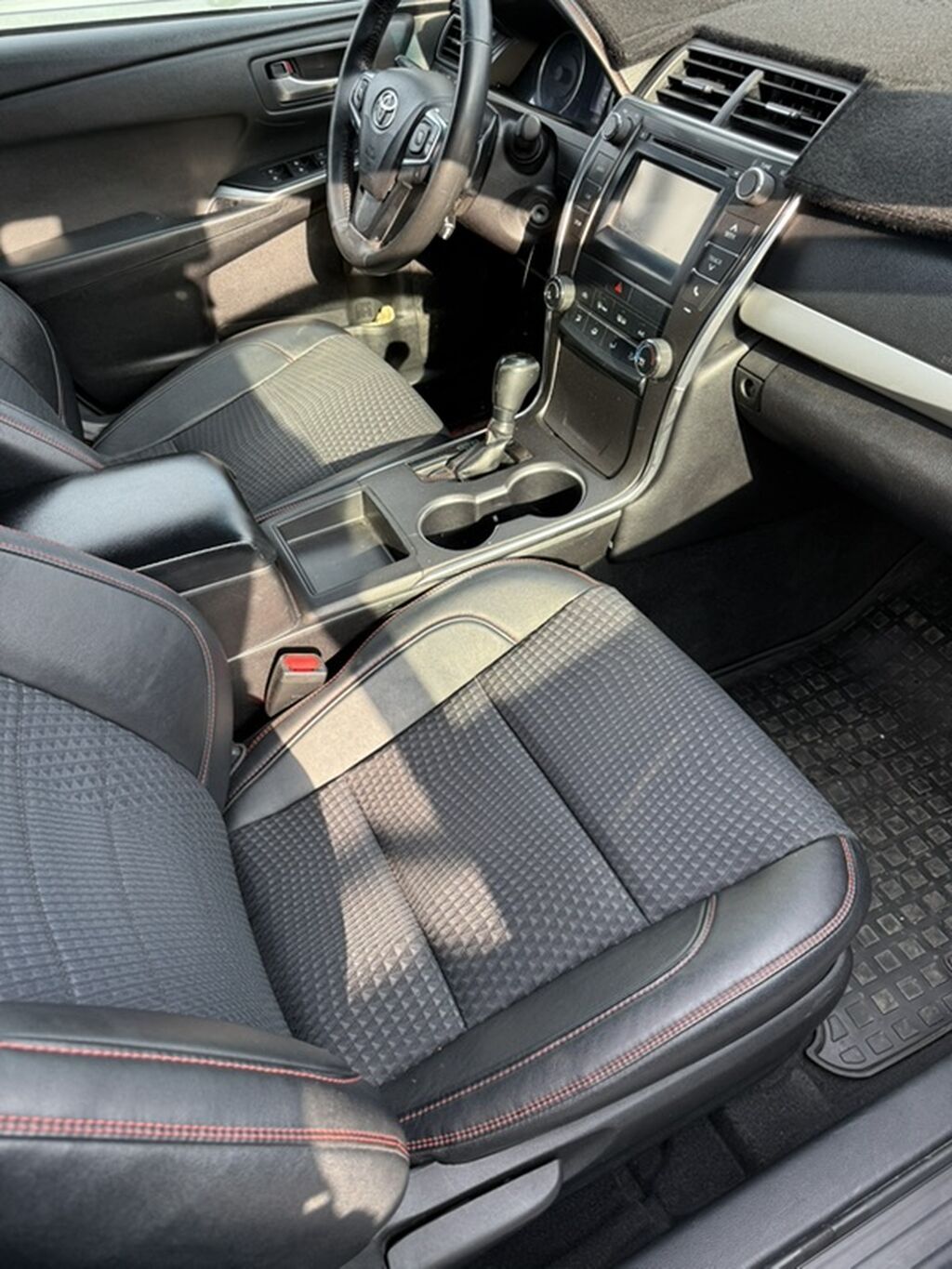 Toyota Camry: 2014 г., 2.5 л, Автомат, Бензин, Седан: фото 7