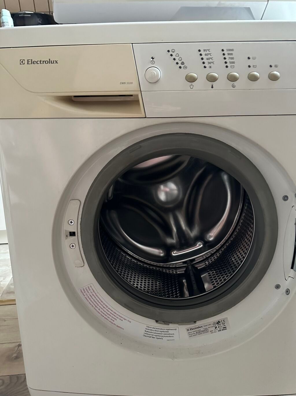 Продаю Б/У микроволновку (в рабочем состоянии): Договорная Стиральные ...